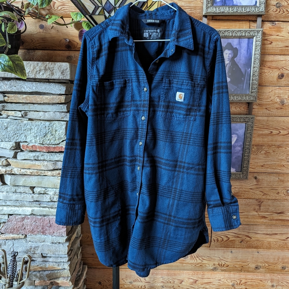 COPY - Carhartt flannel top